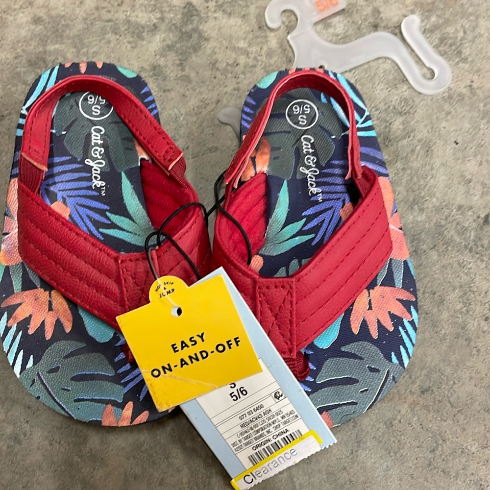 BRAND NEW Infsnt Cat & Jack flip flops